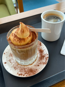 카페놀라몬드