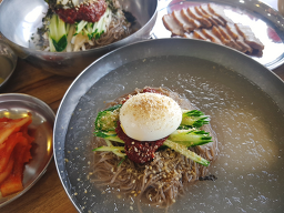 3daeiponarumakguksu (3대이포나루막국수) 1