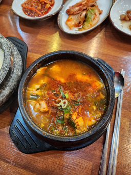 수가성식당 2