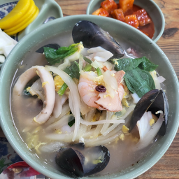 Gimsyepeujjamppong (김셰프짬뽕) 3