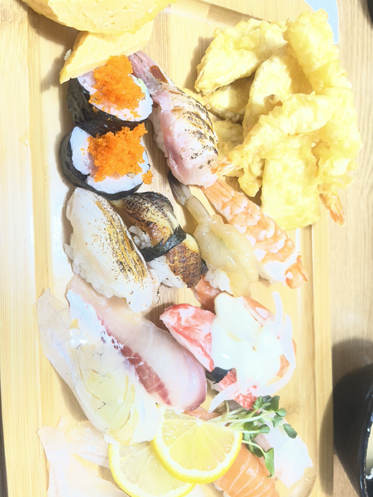Matinneunchobap (맛있는초밥) 2