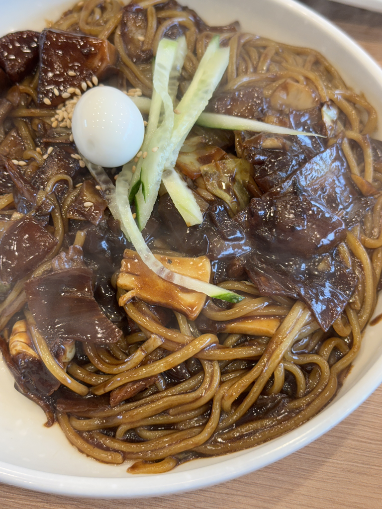 Eoyennaljjajang (어옛날짜장) 1
