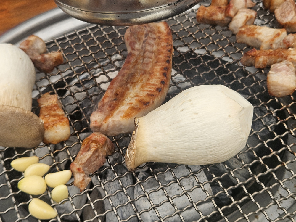 Cheonggyedaecheongmaru (청계대청마루) 1