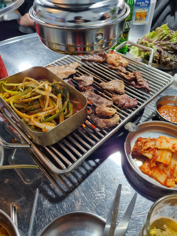 봉일천돼지부속 2