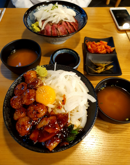 Hongdaegaemisinwolseongjeom (홍대개미신월성점) 1