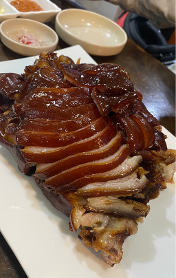 Myeongjangsujejokbal (명장수제족발) 2