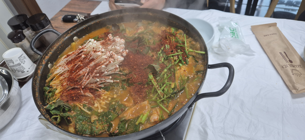 힘쎈메기