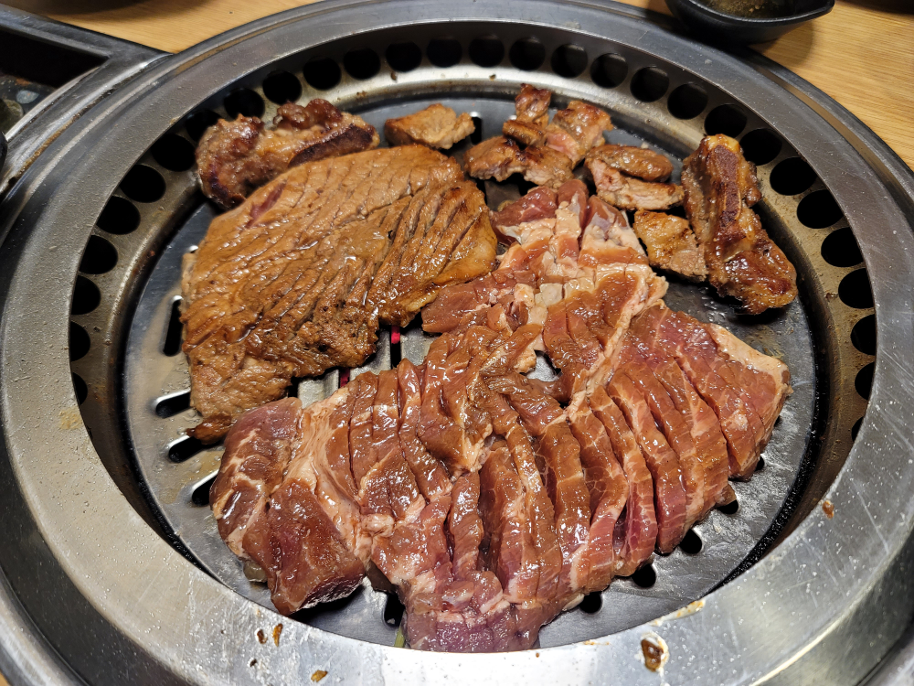 Joyeonghwanuidaeyanghanbangsutbulgalbi 4