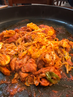 Chuncheonwonjodakgalbi (춘천원조닭갈비) 1