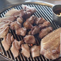 돈사촌 외도점 사진 3