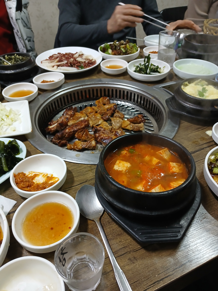 Haebaragisutbulgalbi (해바라기숯불갈비) 1