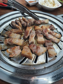 숯불지리산흑돼지 대표 사진