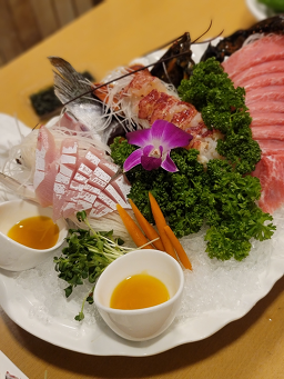 Hanameosijang (하남어시장) 1