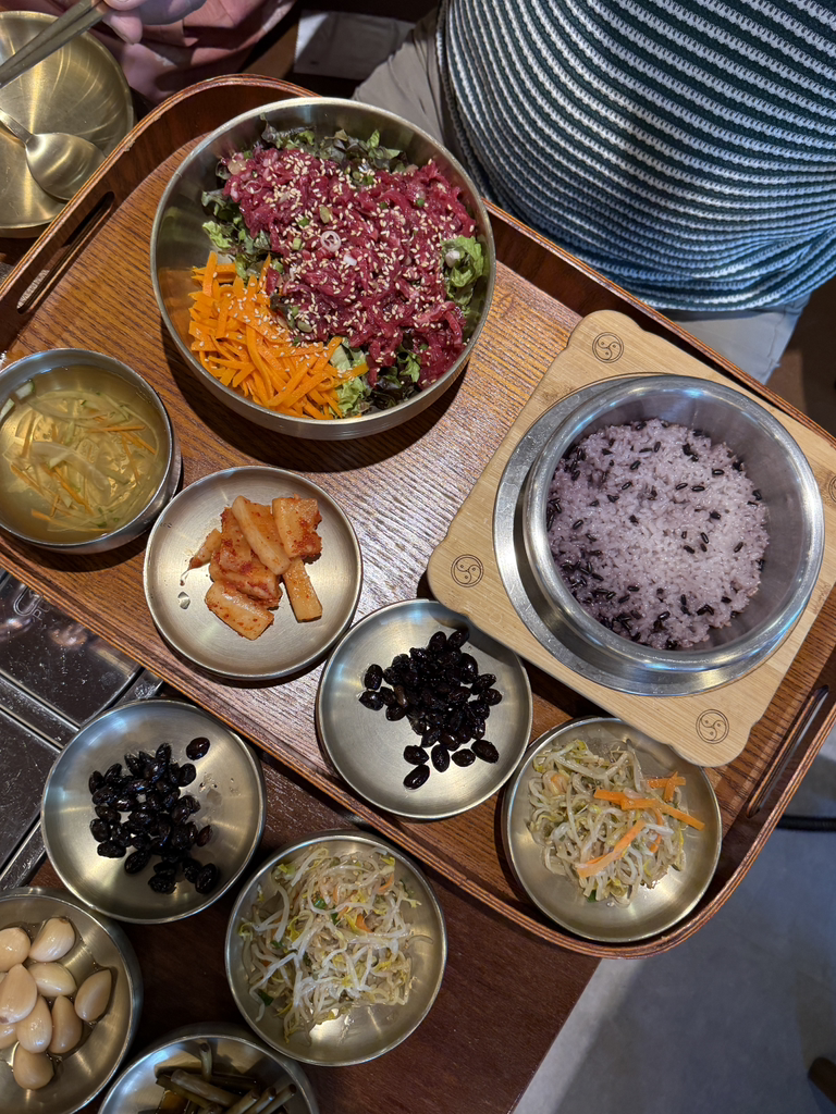 Gyeongsindamoe1 (경신담외1) 2