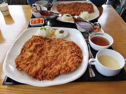 Hongikdongaseu daegu banyawoljeom (홍익돈가스 대구 반야월점) 2