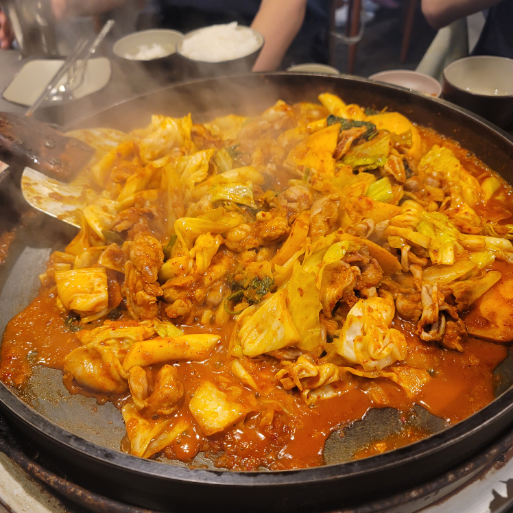 Chuncheonmyeongdongdakgalbi 6