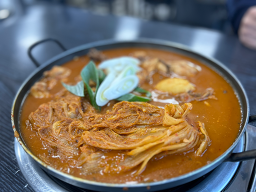Cheongmyeongjeong 5