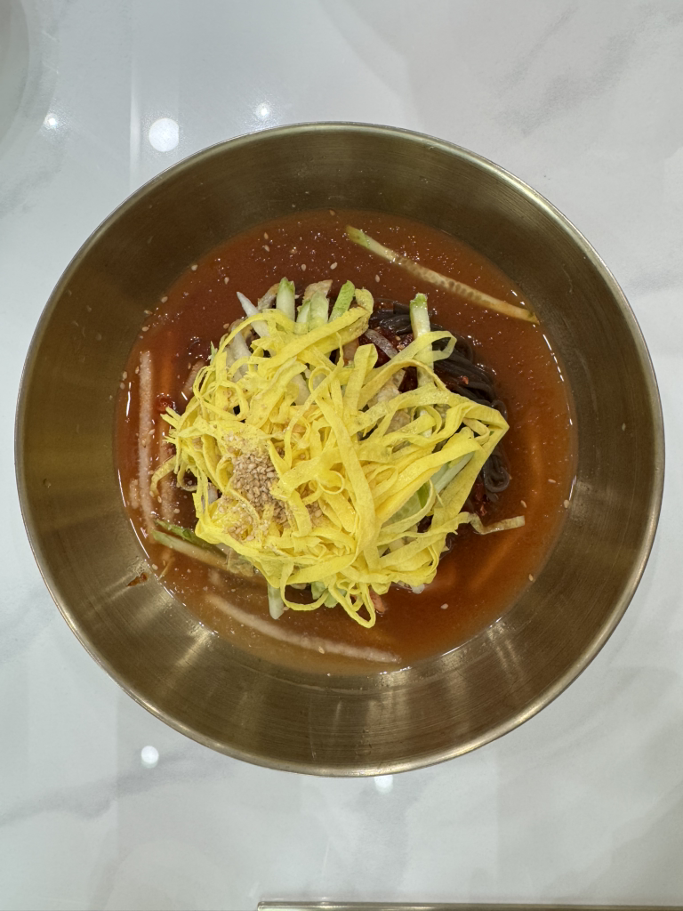 Bakgunjajinjunaengmyeon (박군자진주냉면) 2