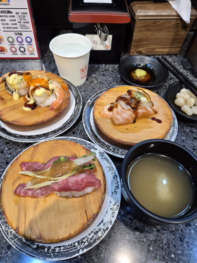 스시마이우 뉴코아잠원점 사진 2