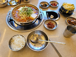 탑동김치찌개 사진 3