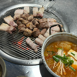 돈떵이 용담점 사진 2