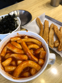 Sinjeontteokboki (신전떡볶이) 2