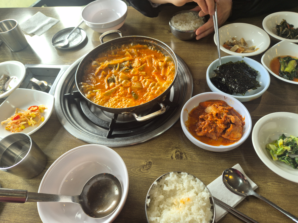 Neulpureunsikdang (늘푸른식당) 1