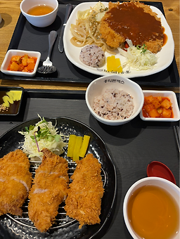Hongikdonkkaseu (홍익돈까스) 3