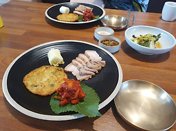 Yeonbongmakguksu (연봉막국수) 1