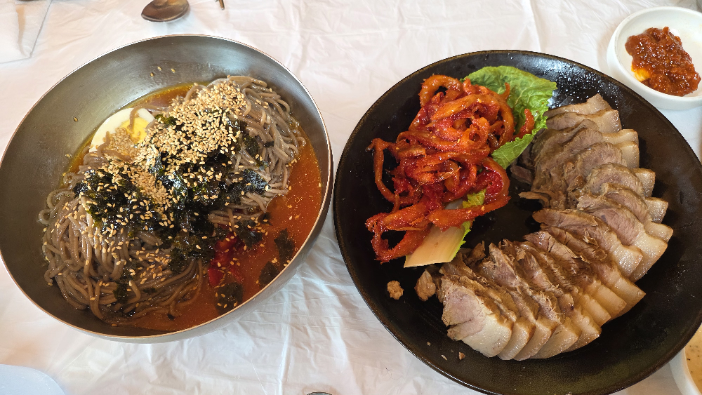 온천골토종닭막국수 4
