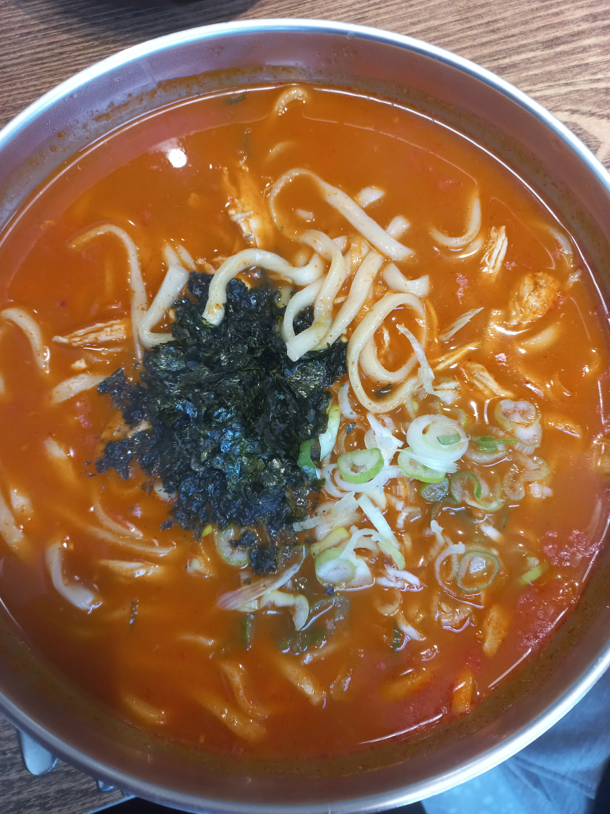 Jeongkalguksu (정칼국수) 2