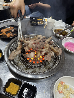 Mapodwaeji (마포돼지) 3