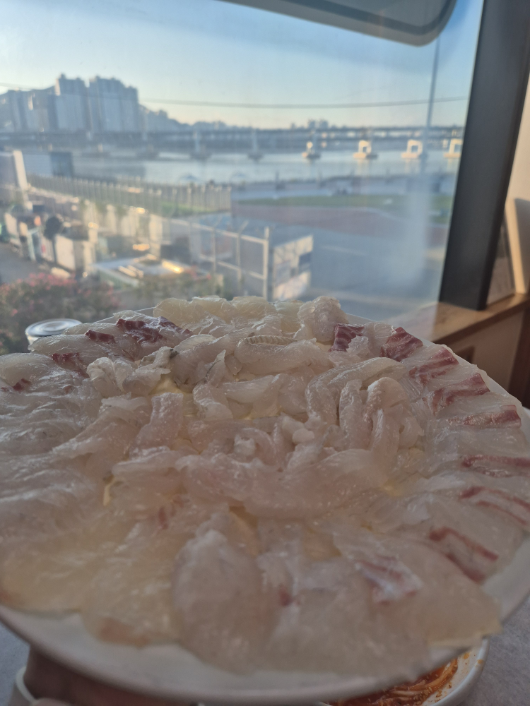 동산횟집 1