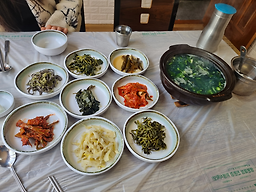 Jogaegolsanjang (조개골산장) 2