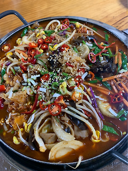 Byeolnanbeoseotjip (별난버섯집) 3