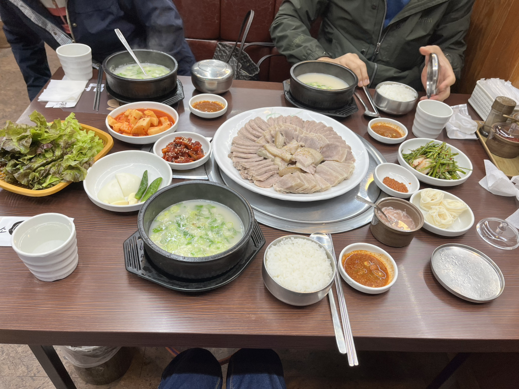 경주이가국밥 2