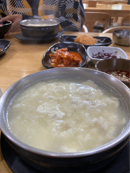 Wanggamasotsundubu (왕가마솥순두부) 1