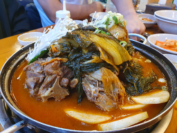 Jomarugamjatang (조마루감자탕) 3