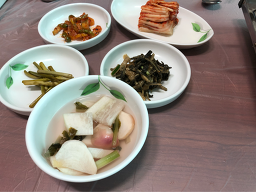 Gyeryonggadeun (계룡가든) 2
