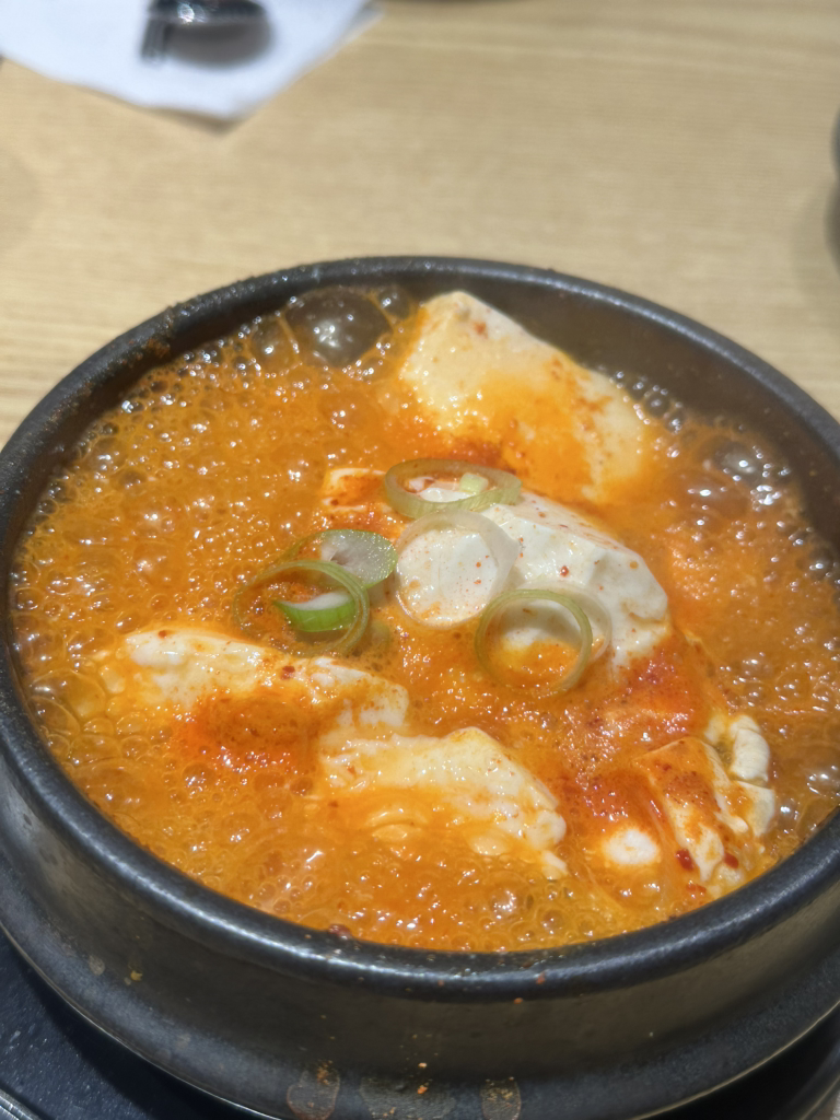 Bukchangdongsundubu bonjeom (북창동순두부 본점) 1