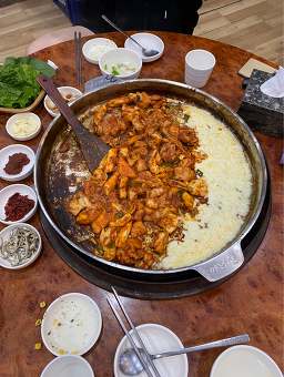 Maeunchuncheondakgalbi (매운춘천닭갈비) 3