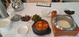 Sumisundubu (수미순두부) 3