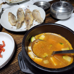 Nunarangdongsaeng (누나랑동생) 2