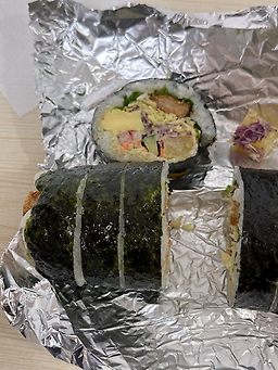Gimbapraendeusongjeongyeokjeom (김밥랜드송정역점) 1