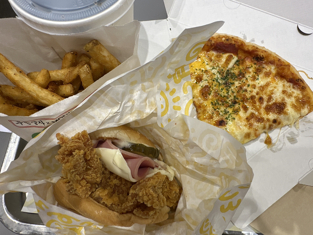 맘스터치LAB 광화문점 대표 사진