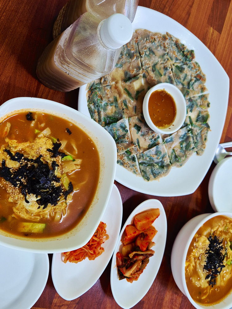 고향칼국수 4
