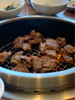 Dongbaekjajangnamu (동백자작나무) 1