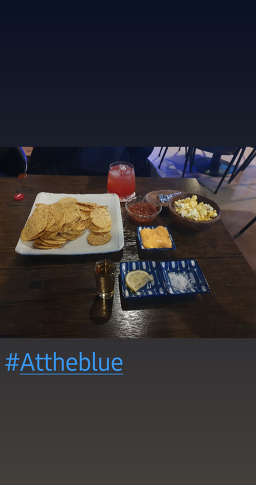 앳더블루 사진 2