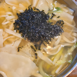 돌고래손칼국수 5