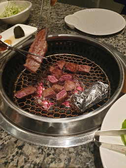 미우미우 사진 2